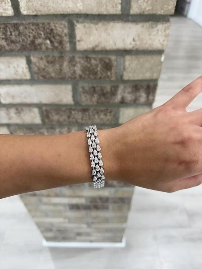 Images Baribault Jewelers