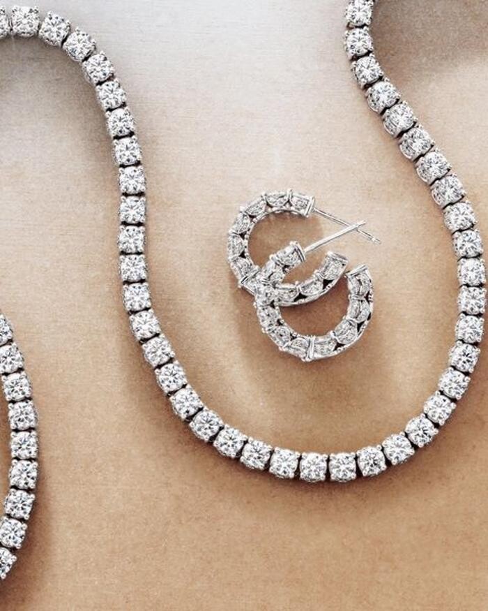 Images Baribault Jewelers
