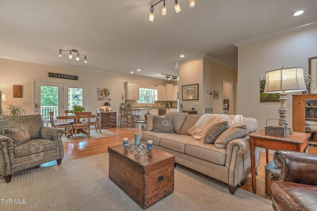 Images Century 21 Legacy - Mark Williams