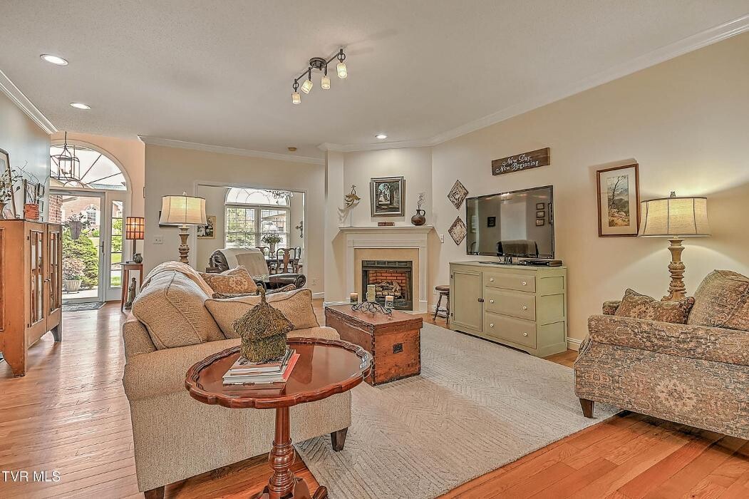 Images Century 21 Legacy - Mark Williams