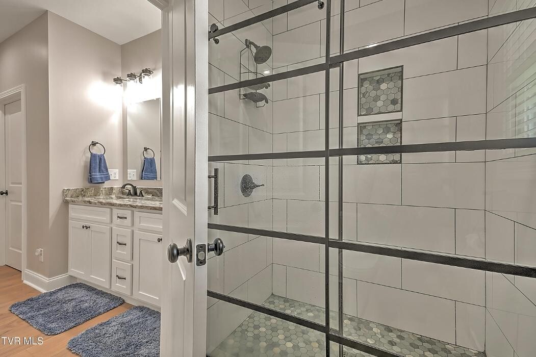 Images Century 21 Legacy - Mark Williams