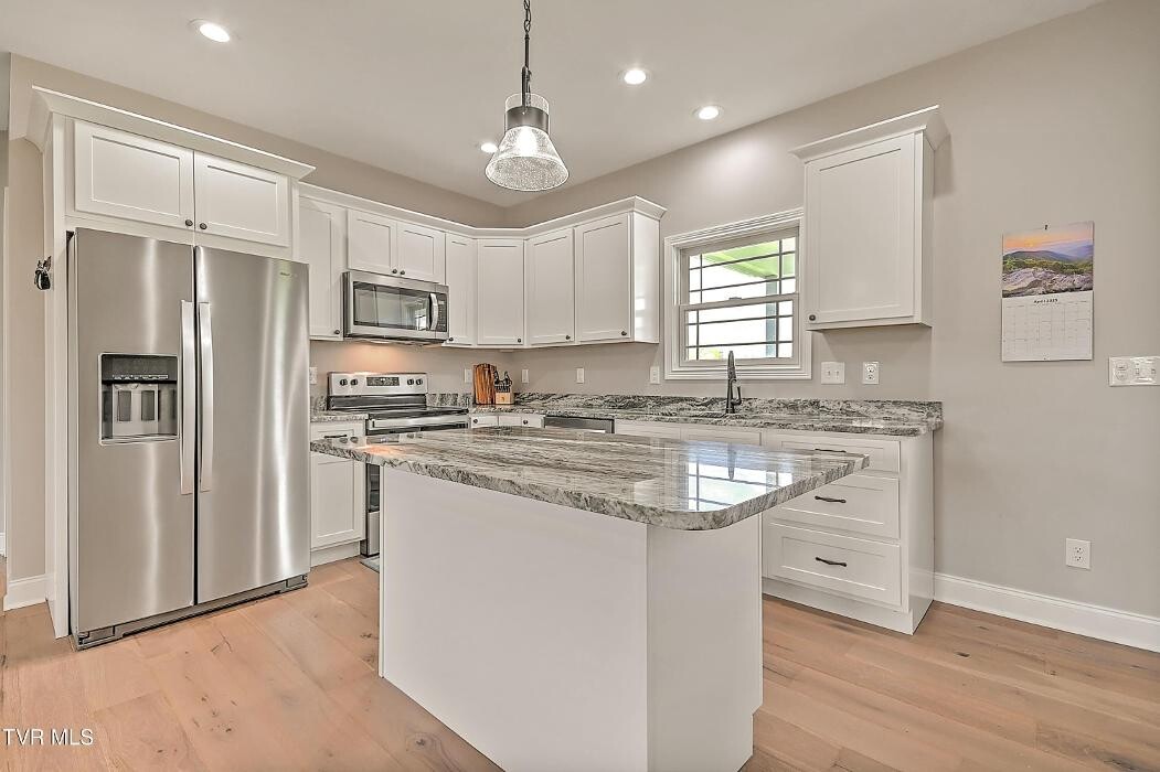 Images Century 21 Legacy - Mark Williams