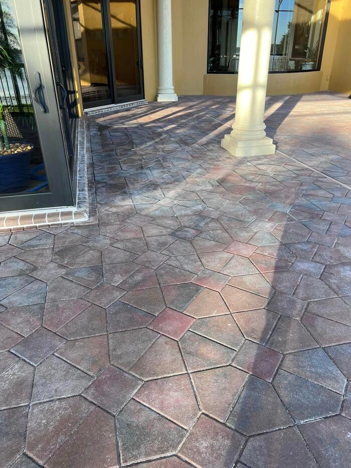 Images Rountree's Lawn Maintenance, Inc.
