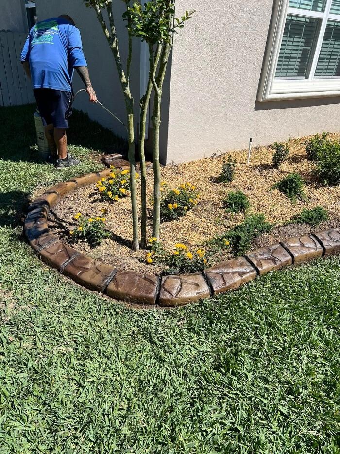 Images Rountree's Lawn Maintenance, Inc.
