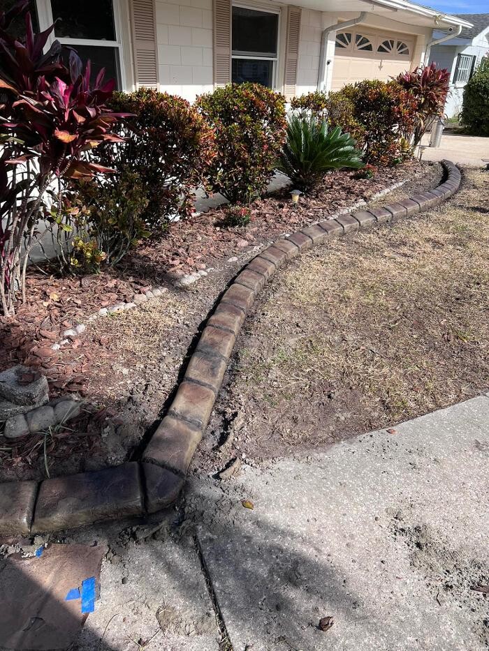 Images Rountree's Lawn Maintenance, Inc.