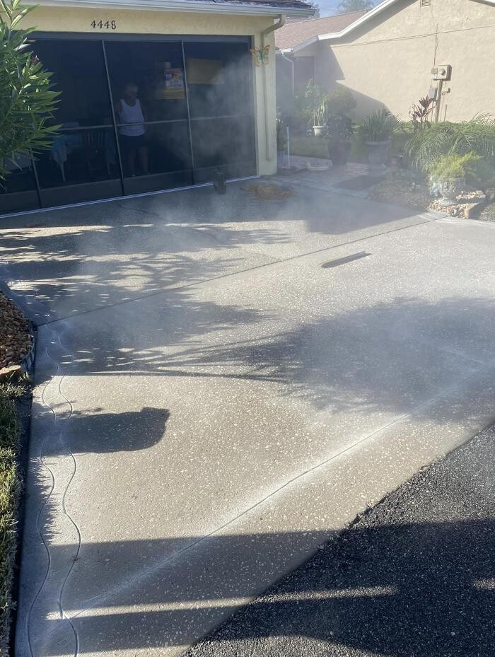 Images Rountree's Lawn Maintenance, Inc.