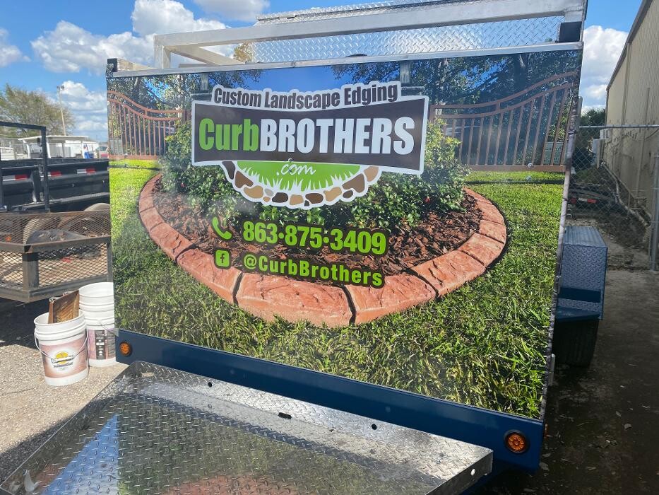 Images Rountree's Lawn Maintenance, Inc.