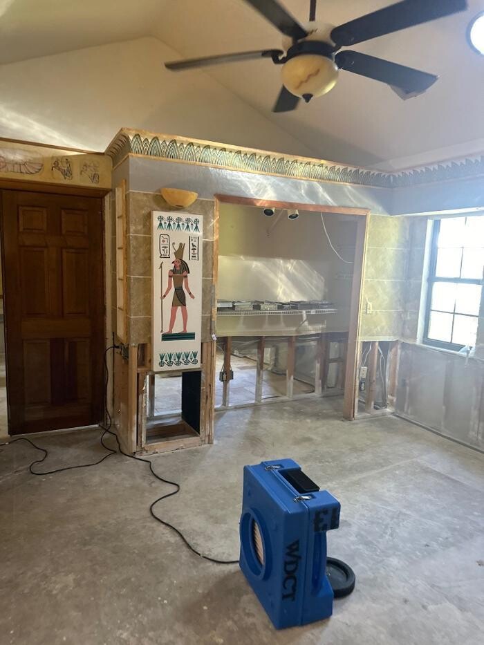 Images Water Damage Cleanup Team