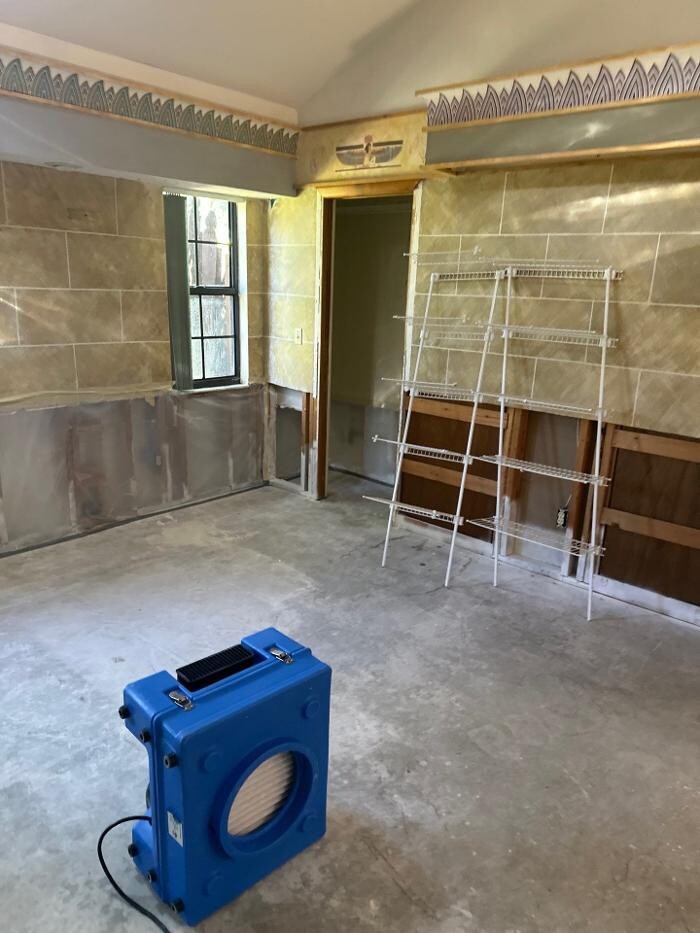 Images Water Damage Cleanup Team