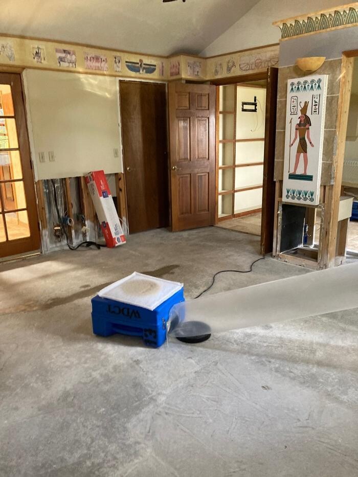 Images Water Damage Cleanup Team