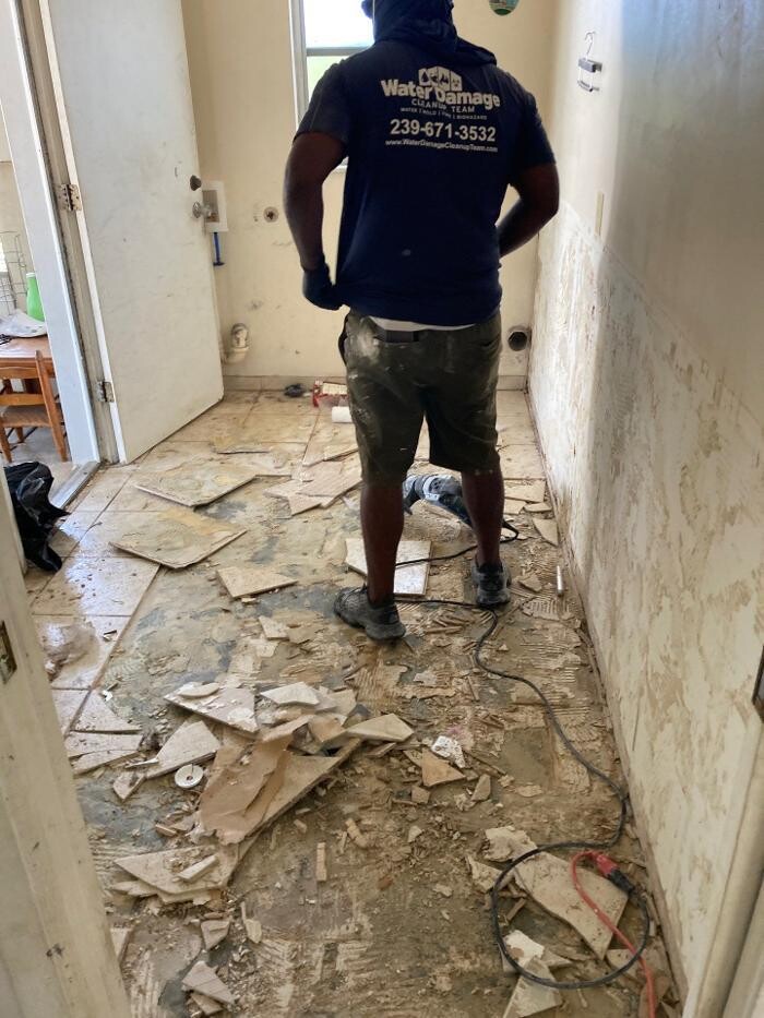 Images Water Damage Cleanup Team
