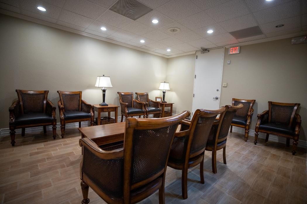 Images Live Oak Oral Surgery of Texas