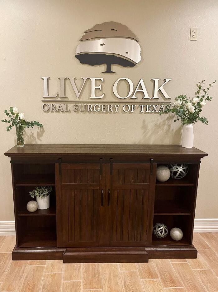 Images Live Oak Oral Surgery of Texas