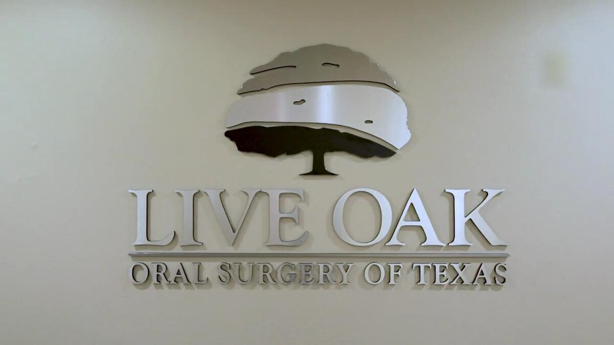 Images Live Oak Oral Surgery of Texas