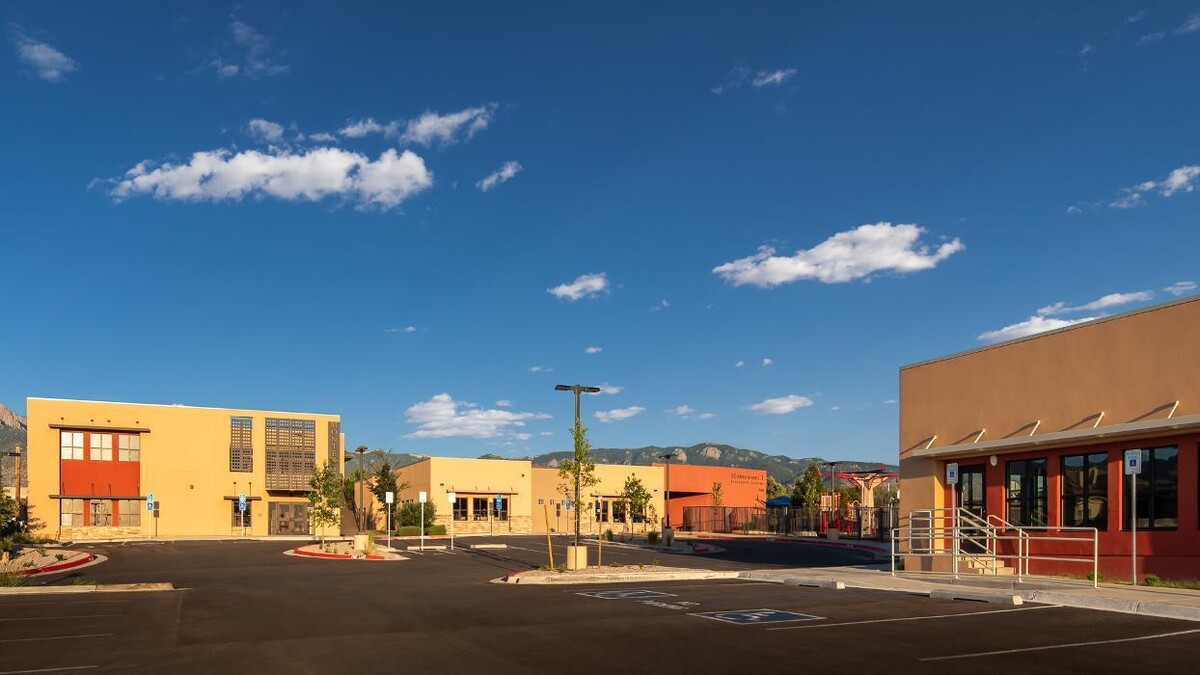 Images Montessori ONE Academy