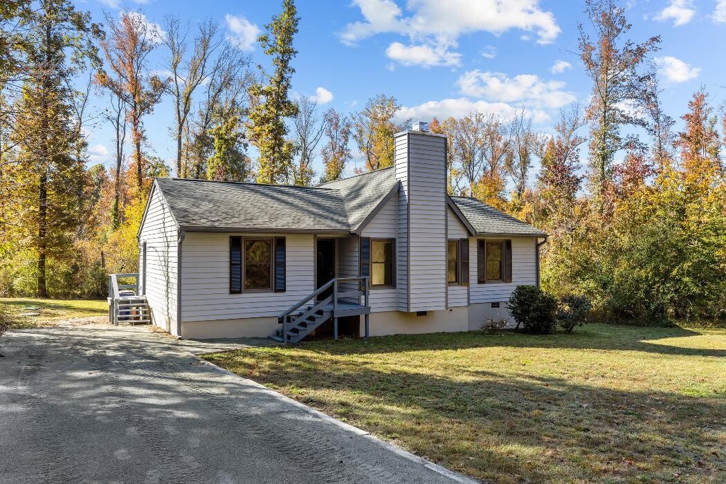 Images Logan Carter Realty