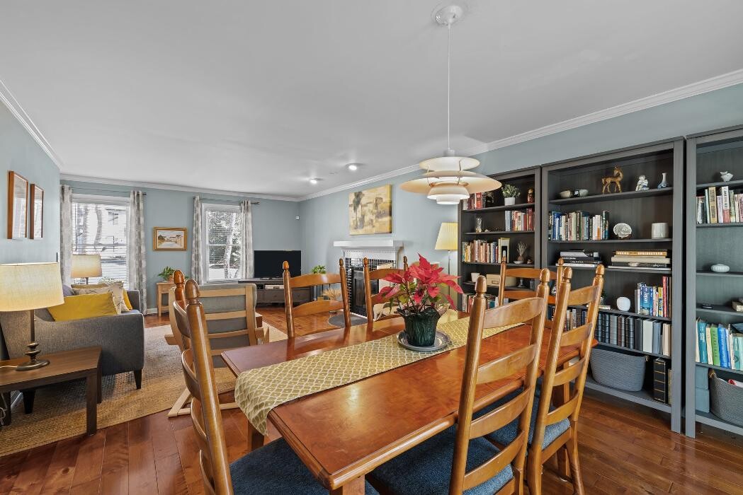 Images Logan Carter Realty