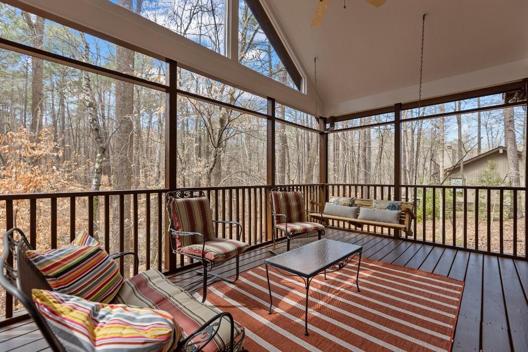 Images Logan Carter Realty