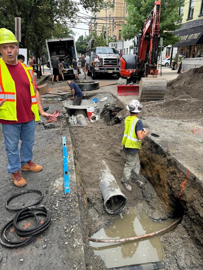 Images Arrow Sewer and Drain