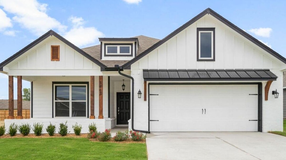 Images The Villas at Emerald Falls by Capital Homes