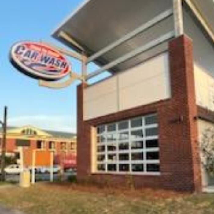 Images Time To Shine Car Wash - Plantation on St. James