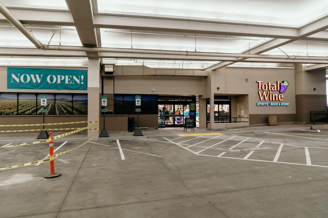 Images Total Wine & More