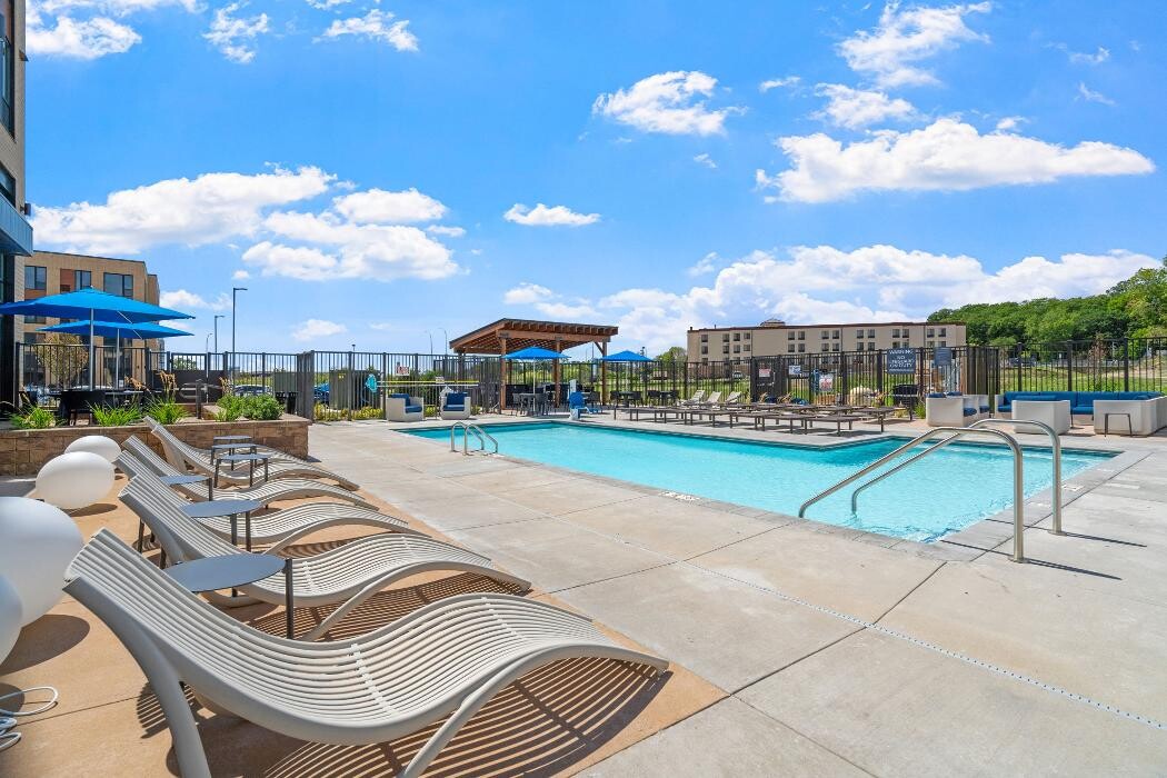 Images The Townline