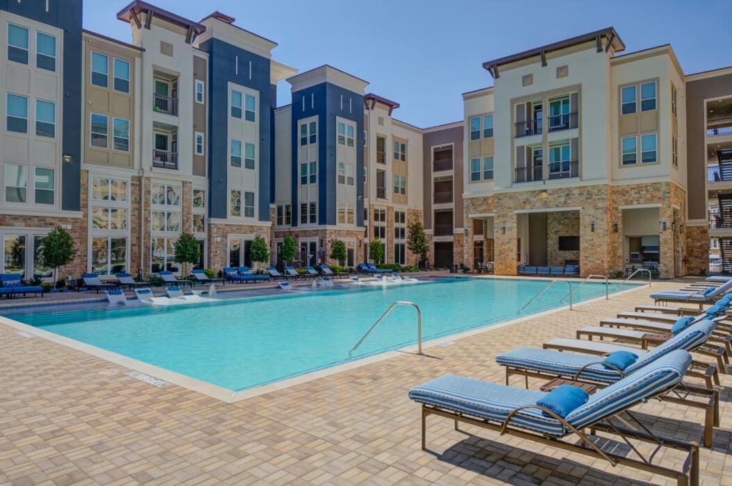 Images The Link at Twin Creeks