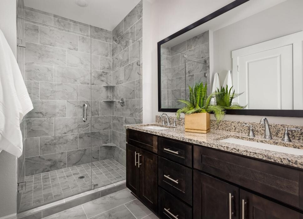 Images The Louise Apartments & Townhomes