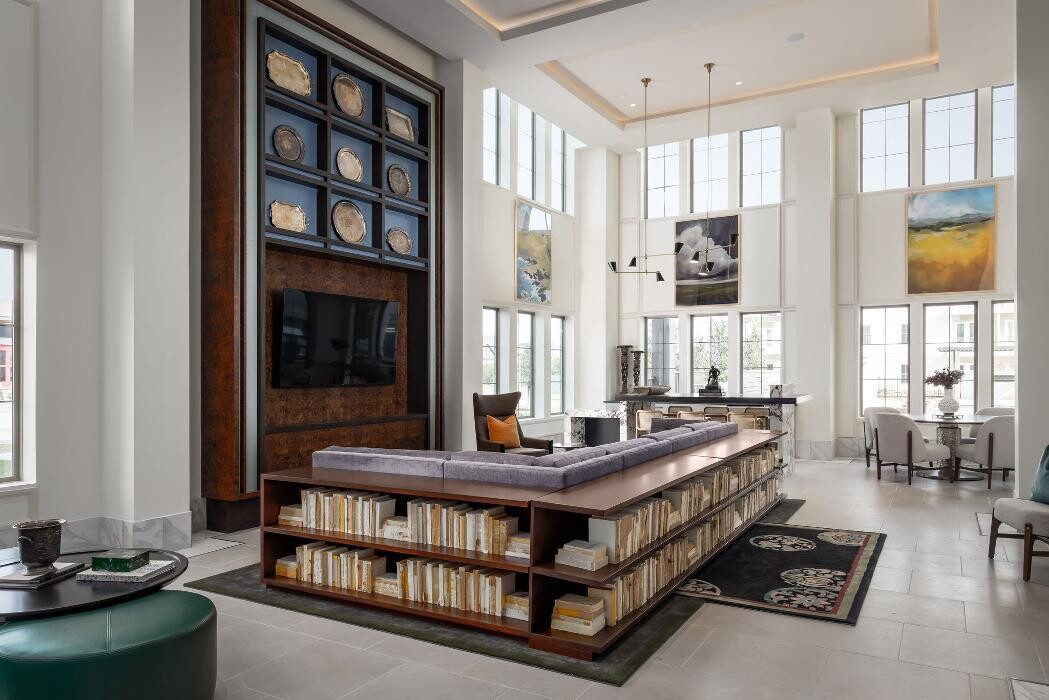 Images The Louise Apartments & Townhomes