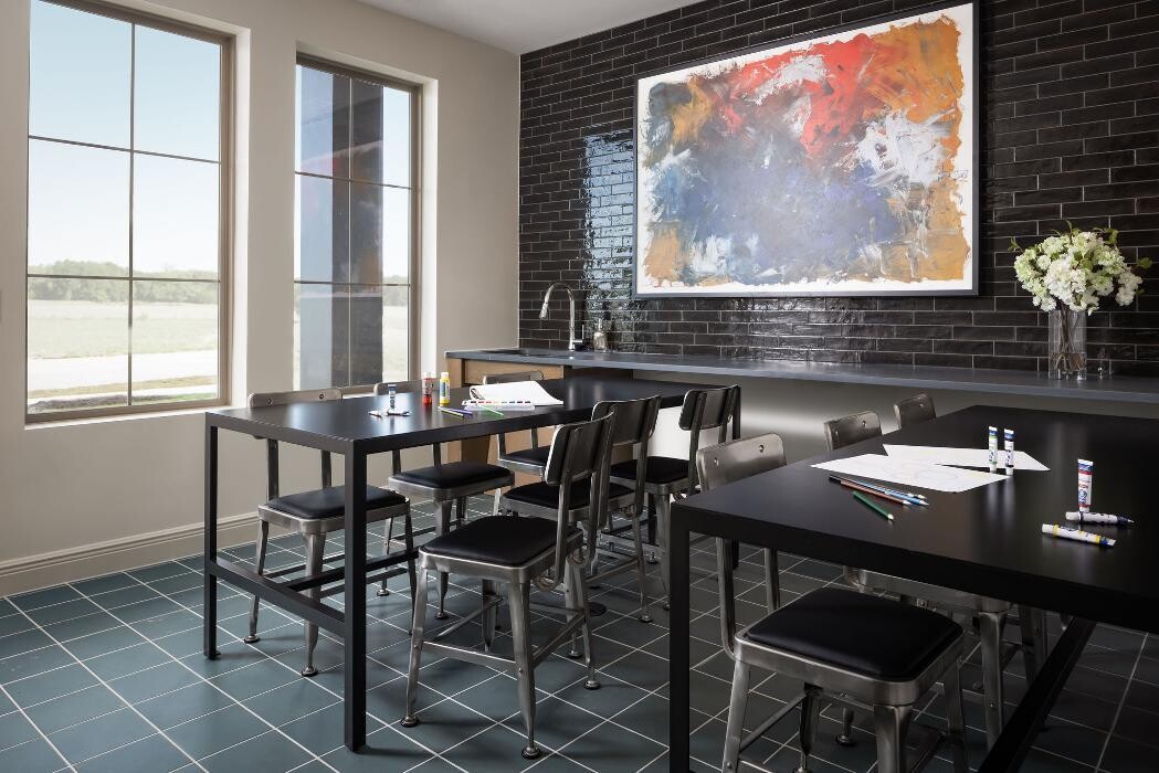 Images The Louise Apartments & Townhomes