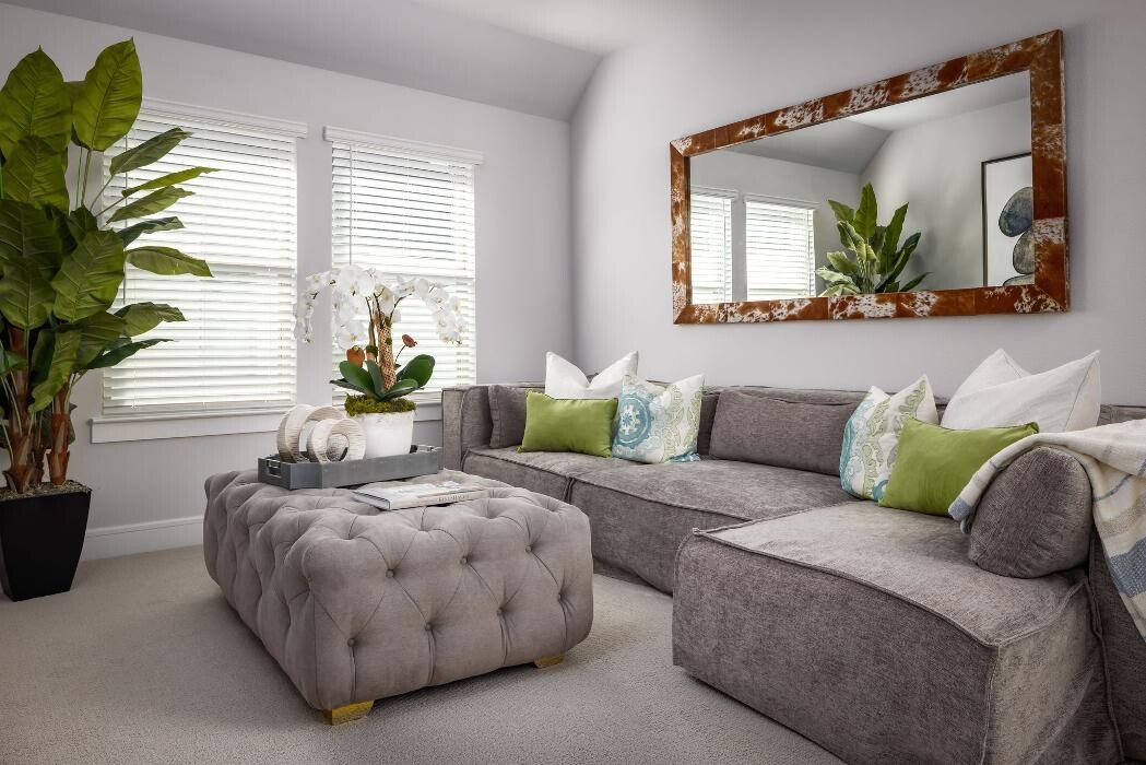 Images The Louise Apartments & Townhomes