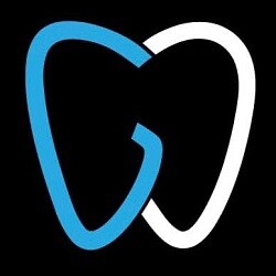 Leesburg Signature Smiles, Gary Cardoso DMD Logo