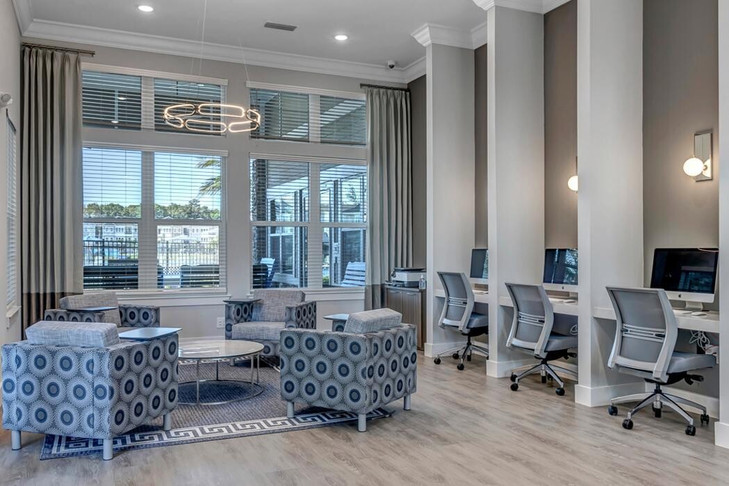 Images The Carlton of Fort Myers