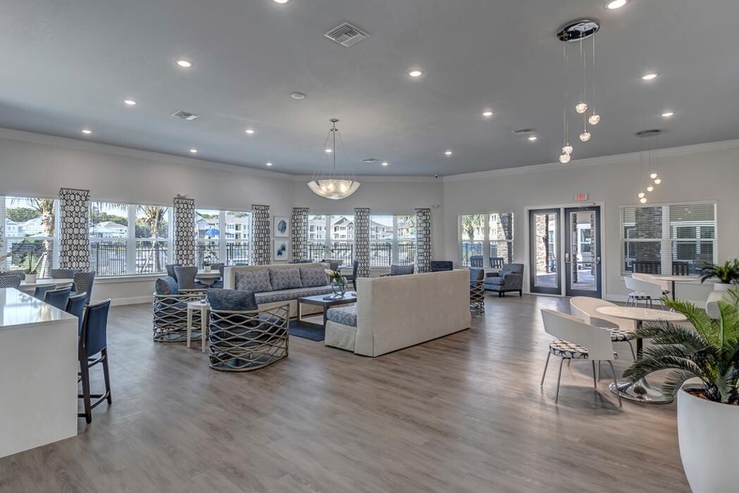 Images The Carlton of Fort Myers
