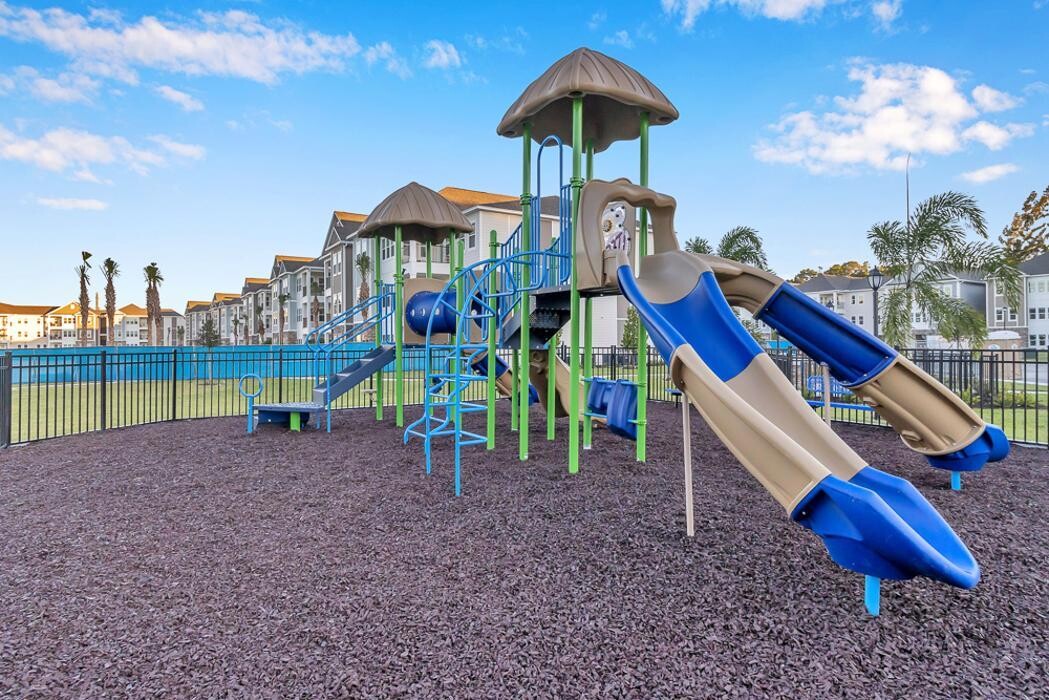 Images The Carlton of Fort Myers