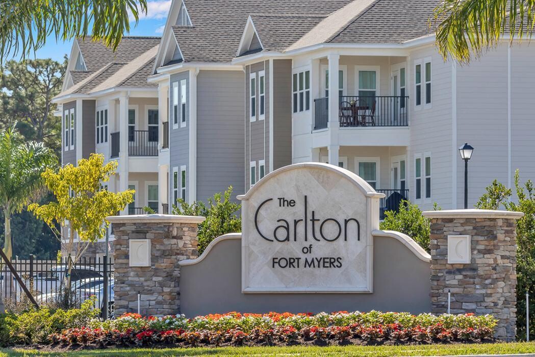 Images The Carlton of Fort Myers