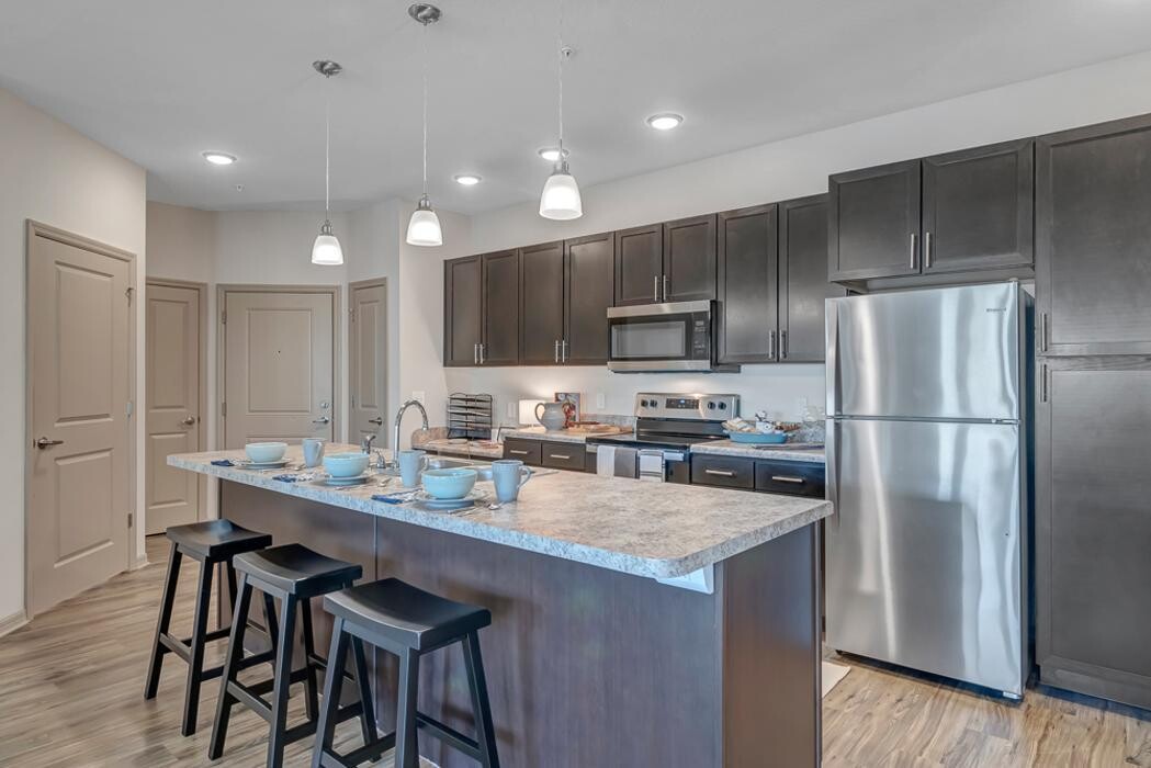 Images The Carlton of West Melbourne