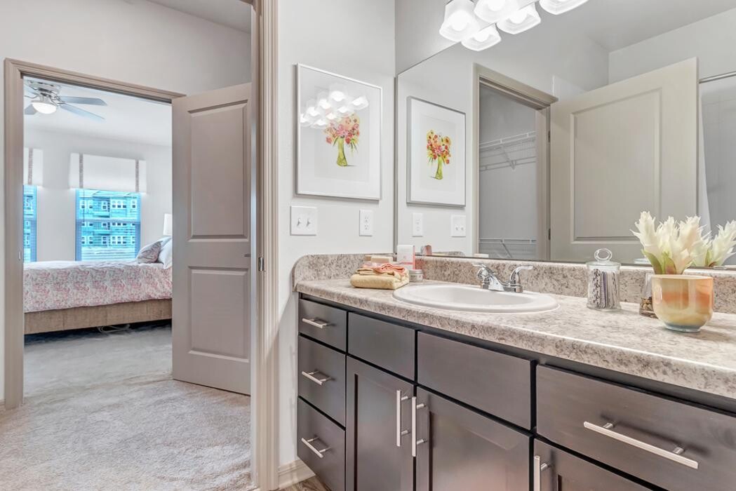 Images The Carlton of West Melbourne