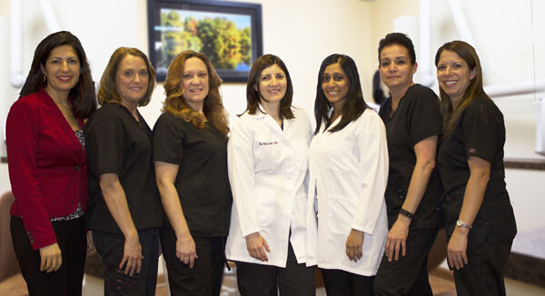 Elmwood Dental Logo