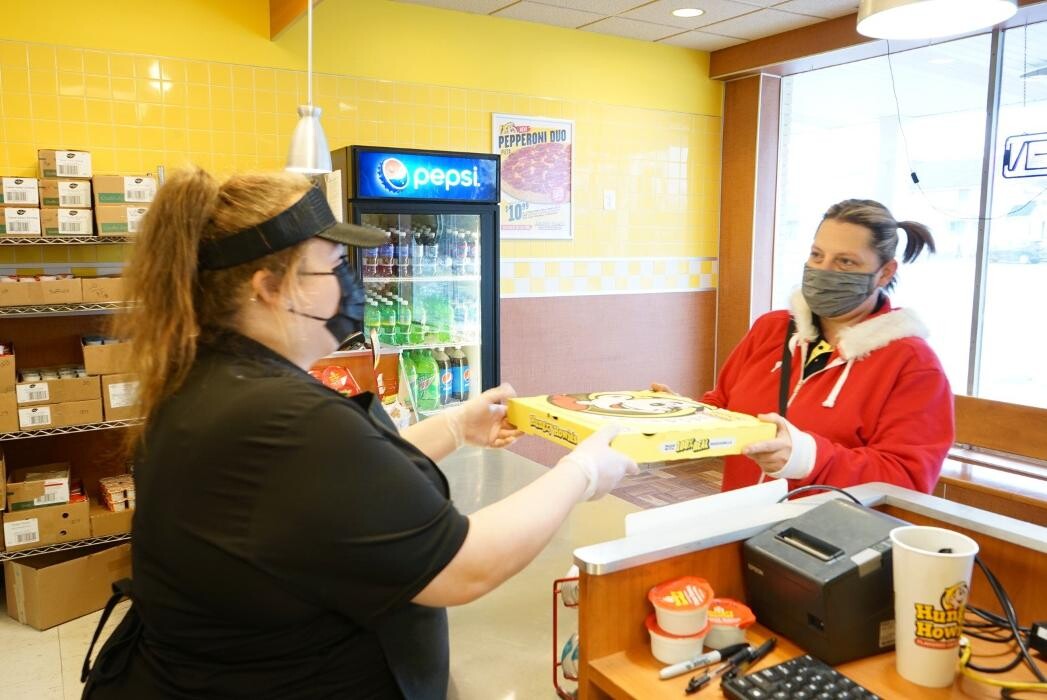 Images Hungry Howie's Pizza