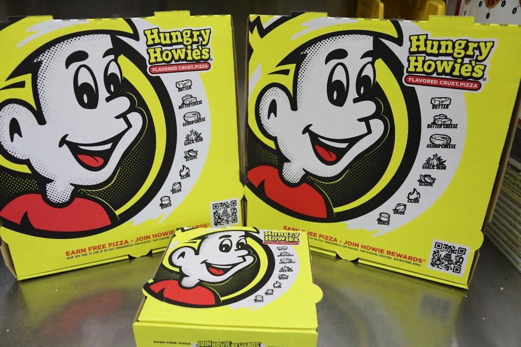 Images Hungry Howie's Pizza