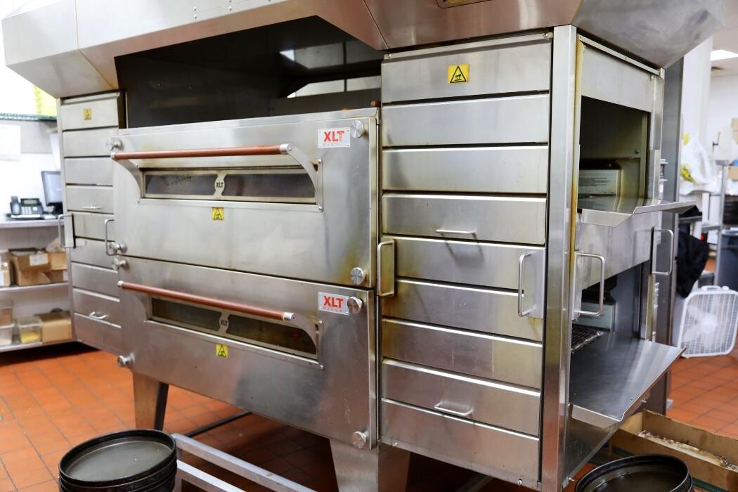 Images Hungry Howie's Pizza