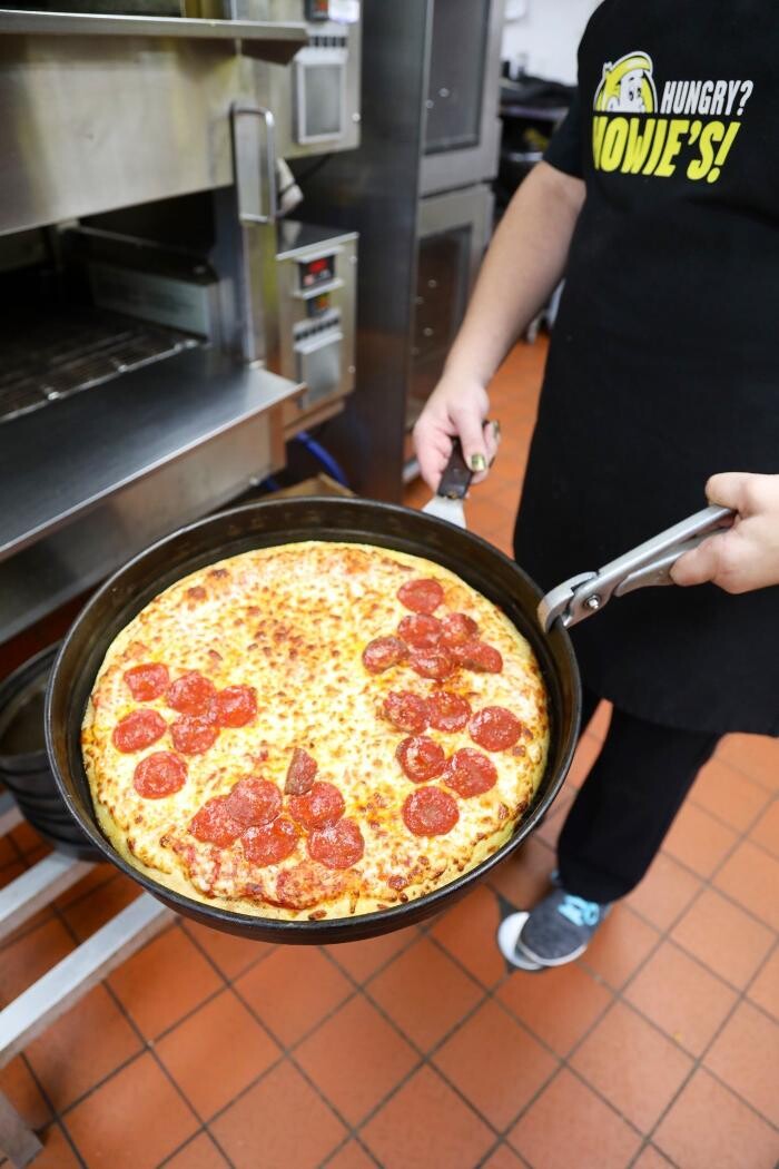 Images Hungry Howie's Pizza