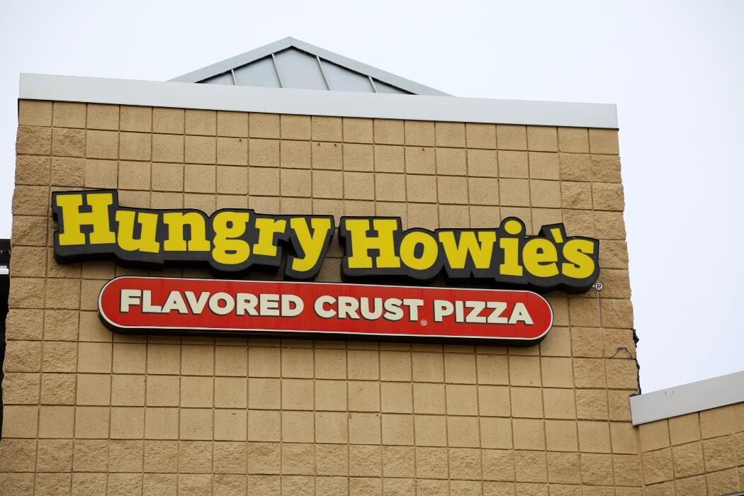 Images Hungry Howie's Pizza