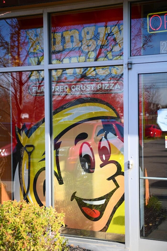 Images Hungry Howie's Pizza