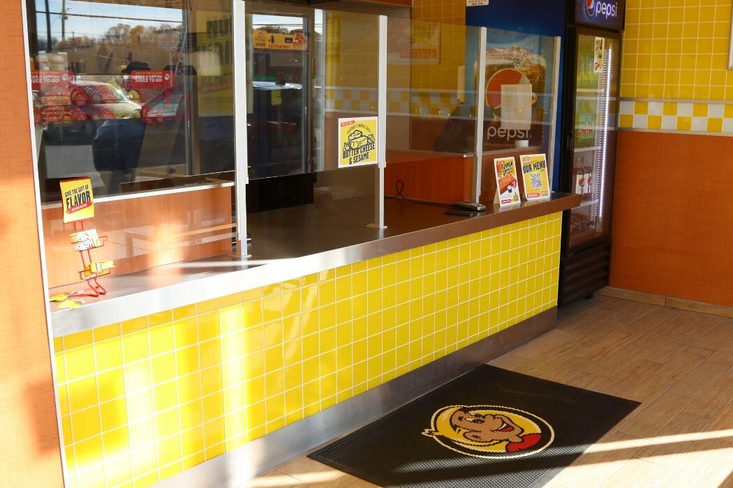 Images Hungry Howie's Pizza