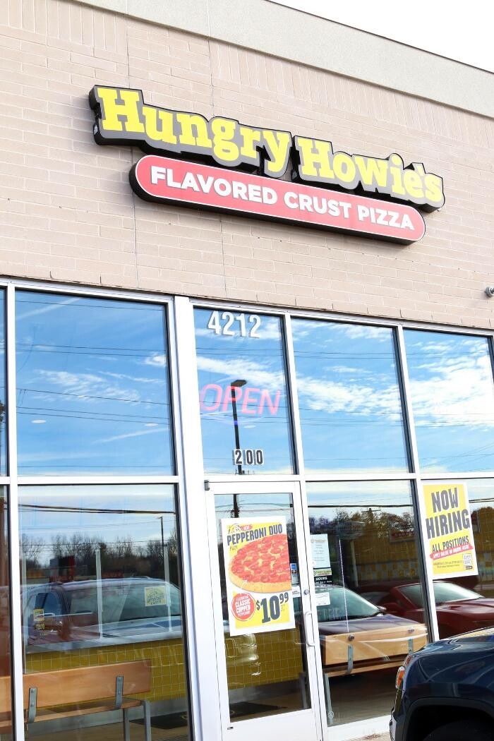 Images Hungry Howie's Pizza