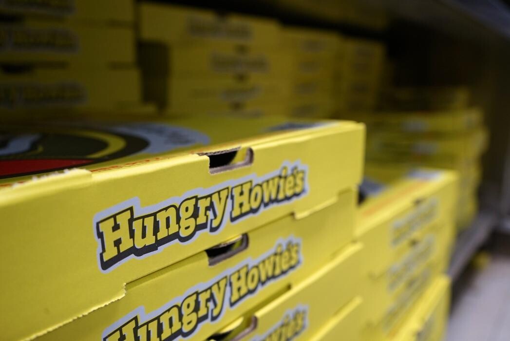 Images Hungry Howie's Pizza