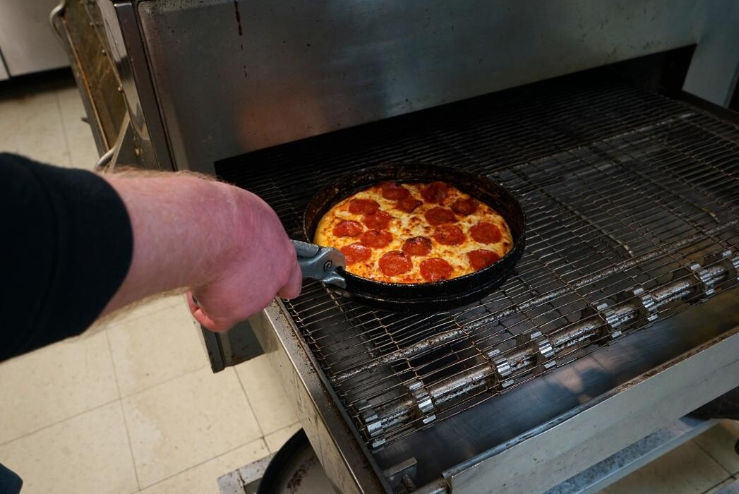 Images Hungry Howie's Pizza